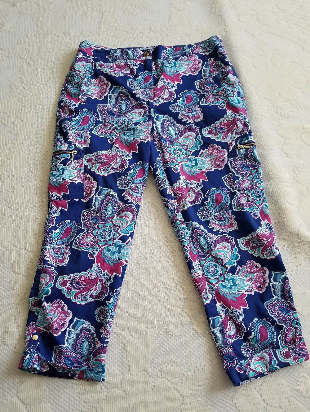Chicos Cropped Pants Women's 1.5 Paisley Capri 1.5